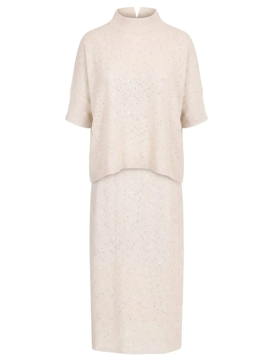 Костюм изо льна и хлопка