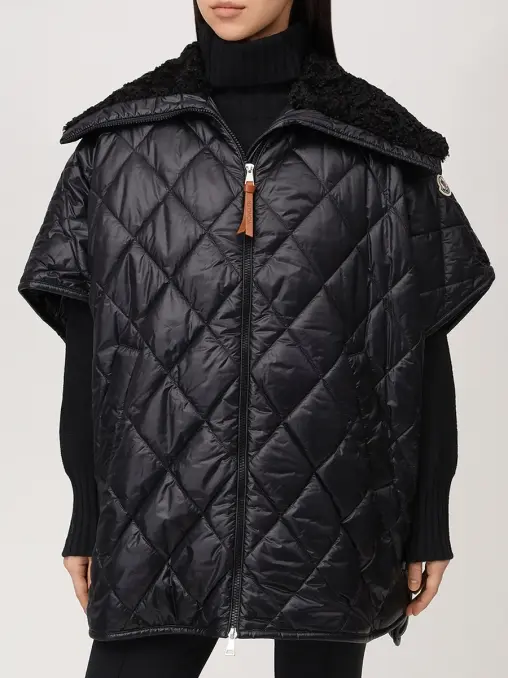 Пончо стеганое MONCLER
