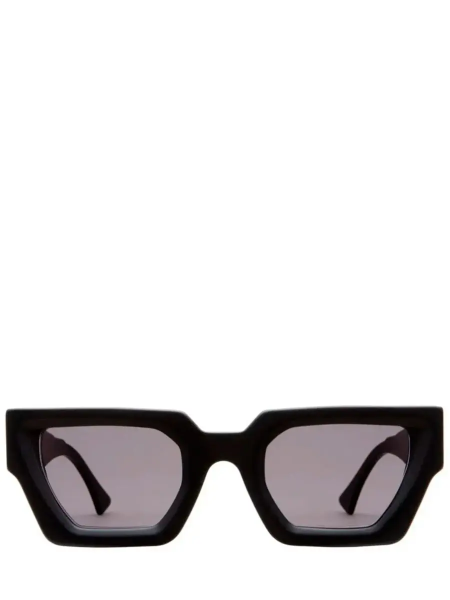 Очки солнцезащитные