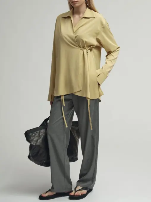 Блуза однотонная THE HILLS