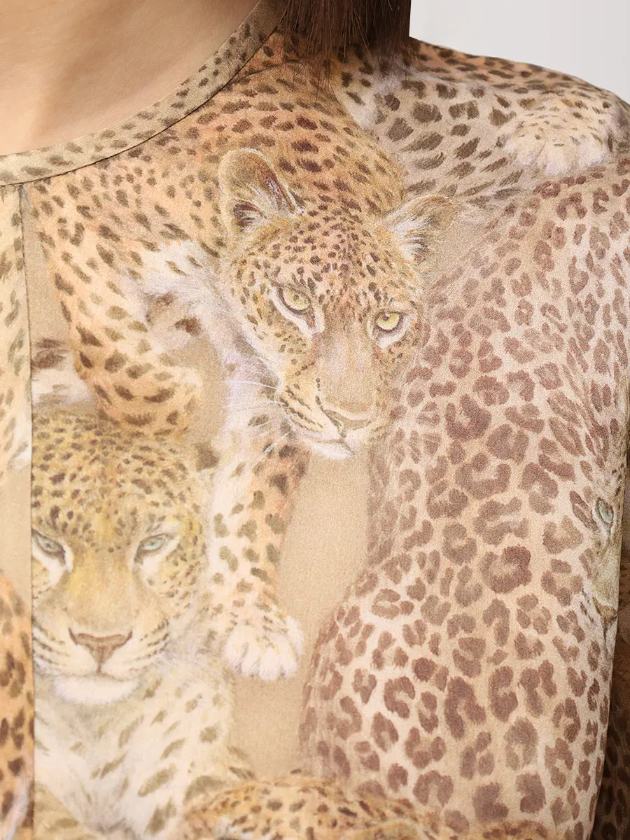 Платье шелковое