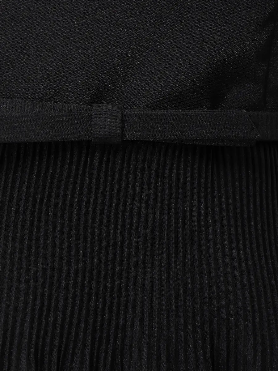 Платье с оборками