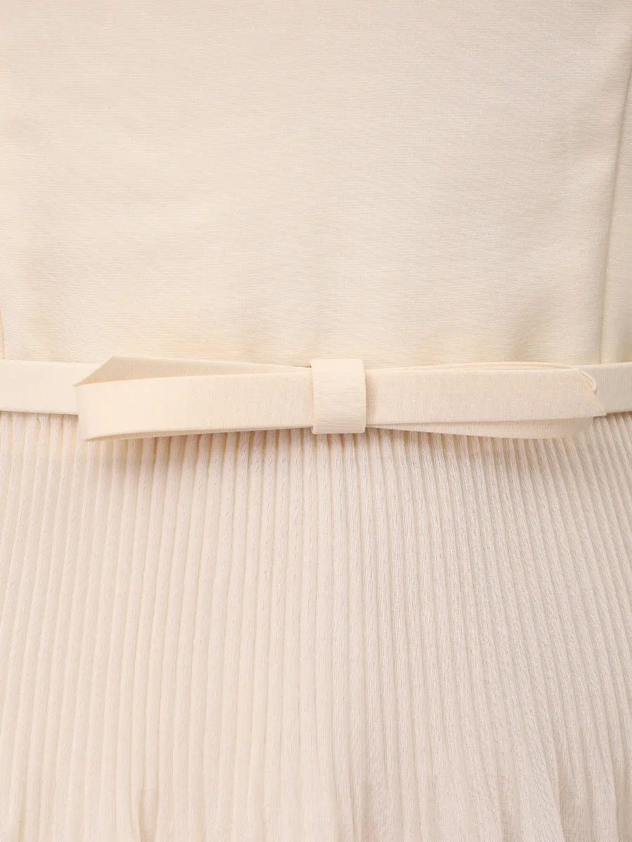 Платье с оборками