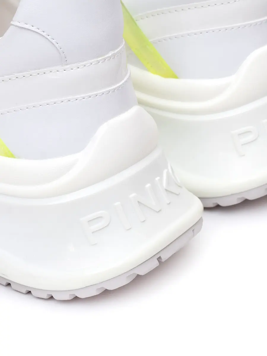 Кроссовки текстильные