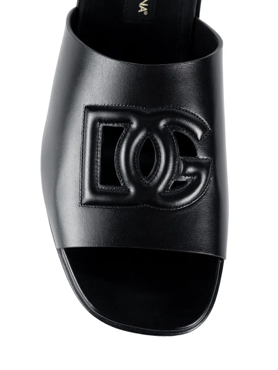 Шлепанцы кожаные