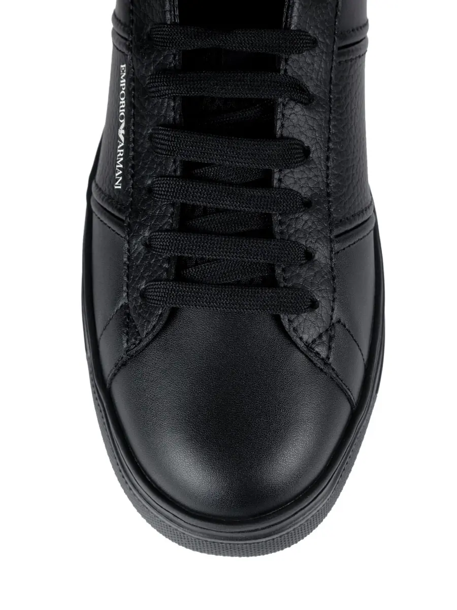 Кроссовки кожаные