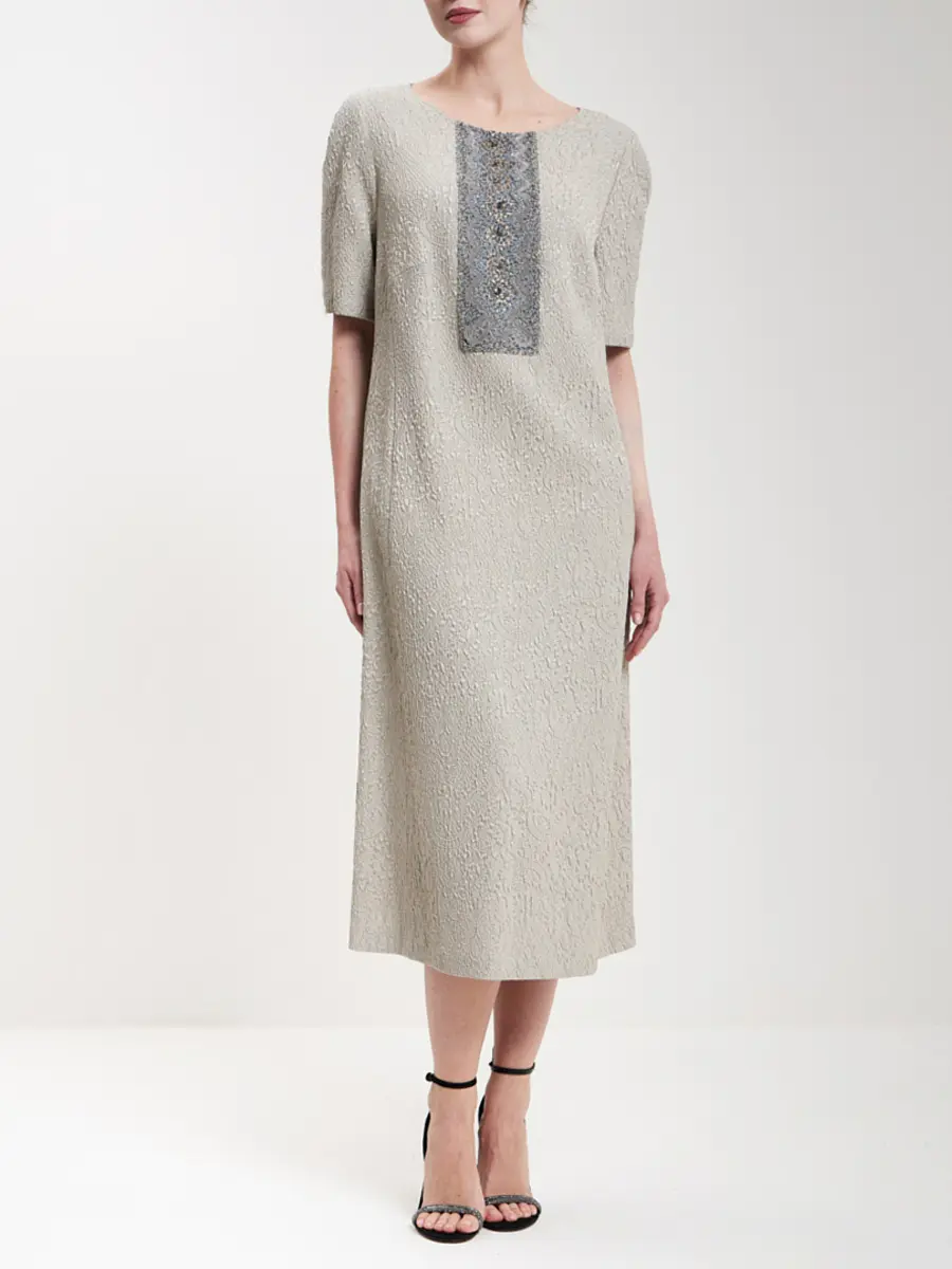 Платье с вышивкой бисером