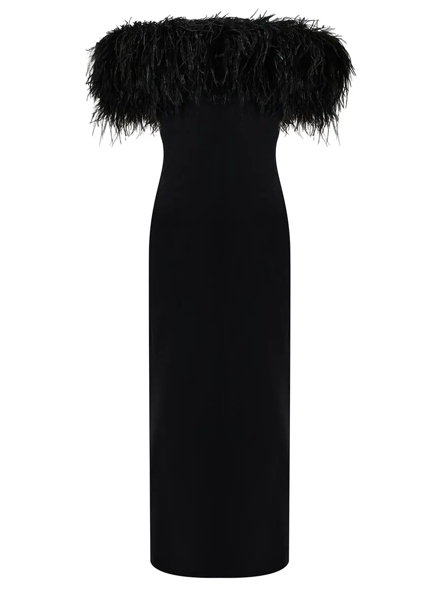 Платье с перьями
