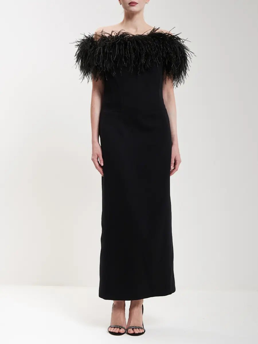 Платье с перьями