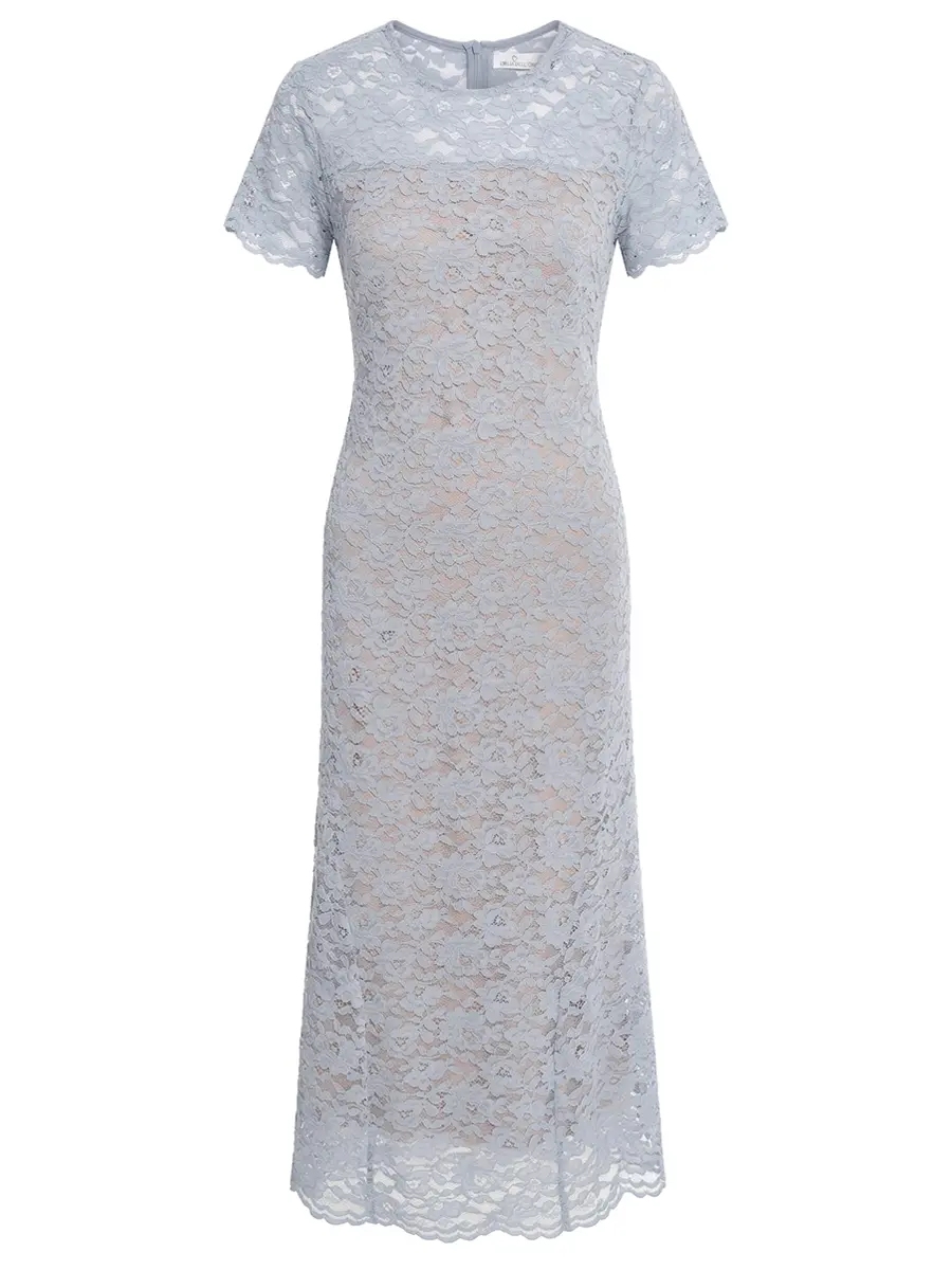 Платье из кружева