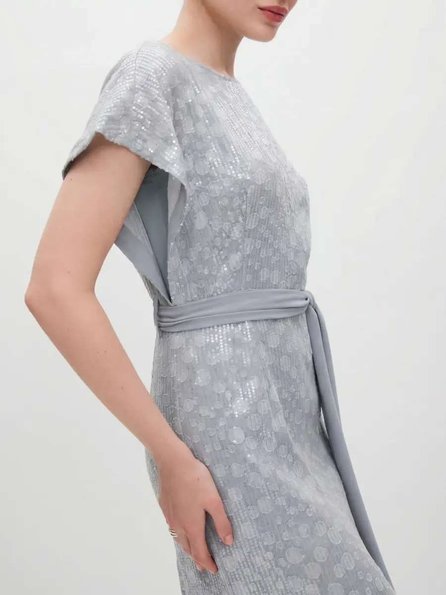 Платье с пайетками