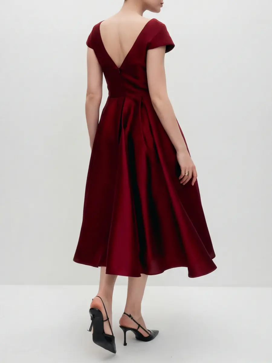 Платье однотонное