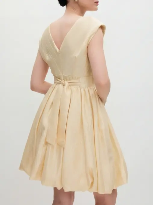 Платье однотонное EMILIA DELL'ORO