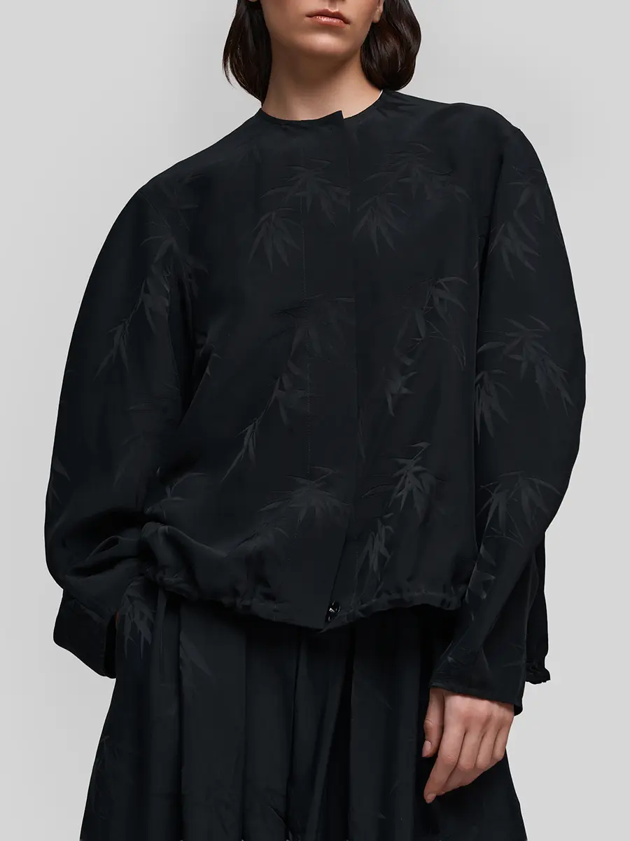 Бомбер из вискозы