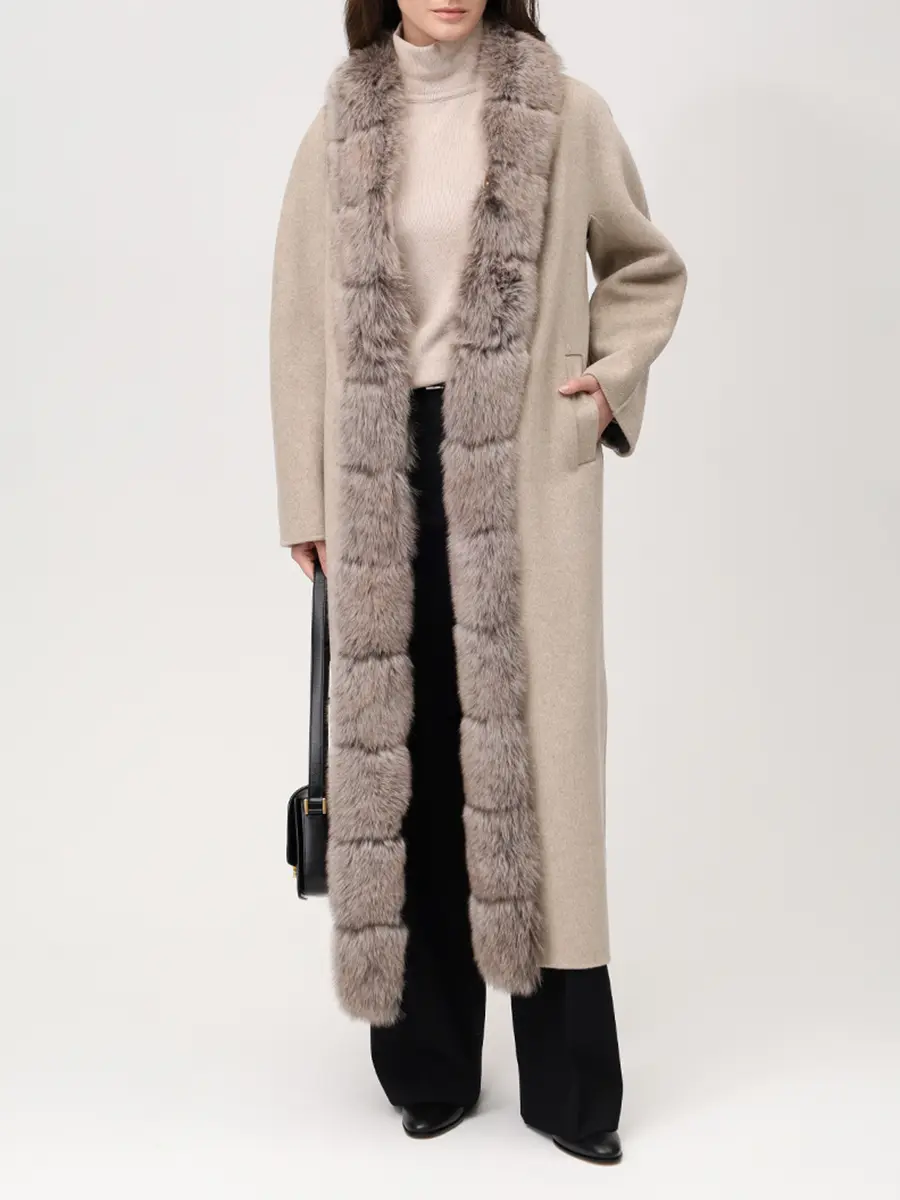 Пальто кашемировое с мехом песца