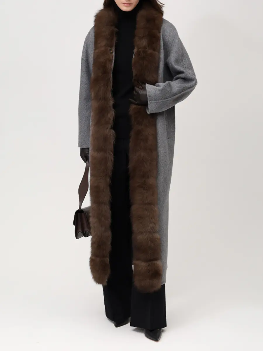 Пальто кашемировое с мехом песца
