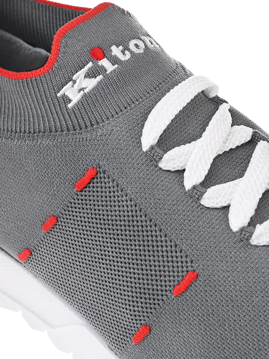 Кроссовки текстильные