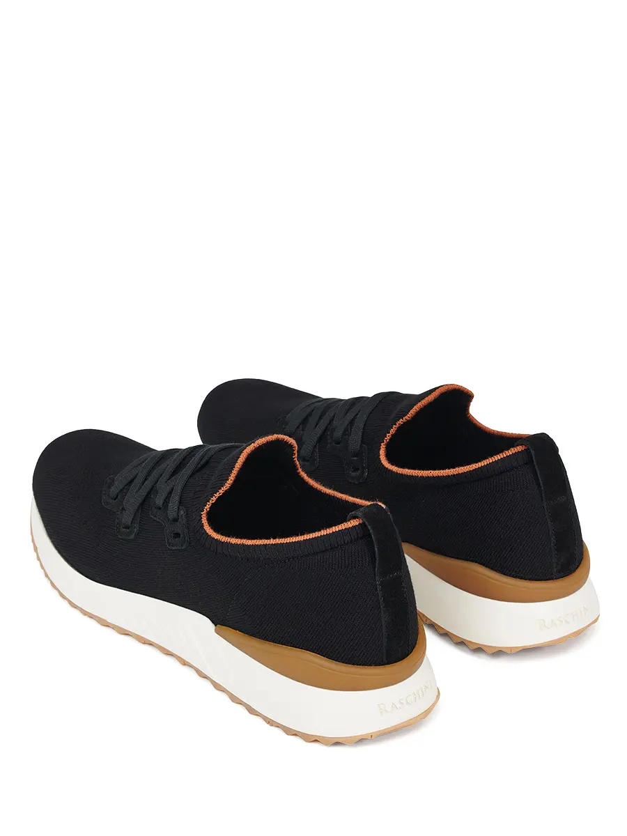 Кроссовки из текстиля и замши