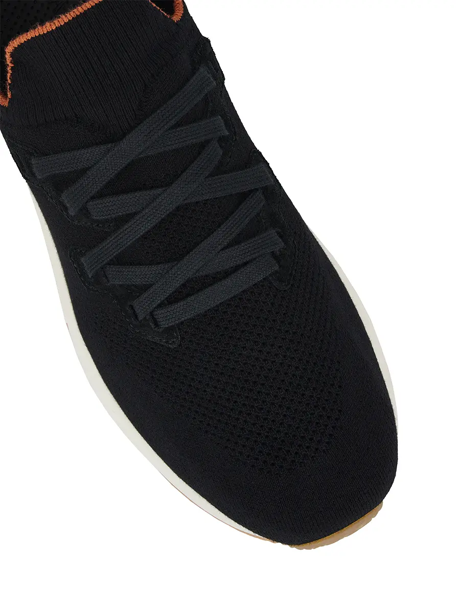 Кроссовки из текстиля и замши