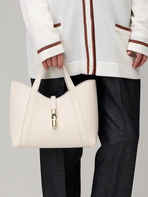 Сумка кожаная Goccia FURLA