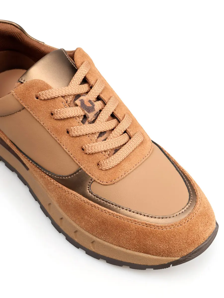 Кроссовки комбинированные