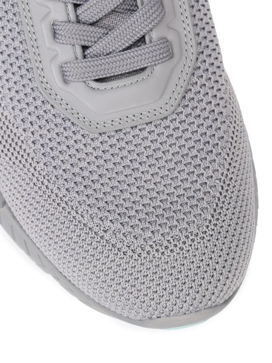 Кроссовки текстильные