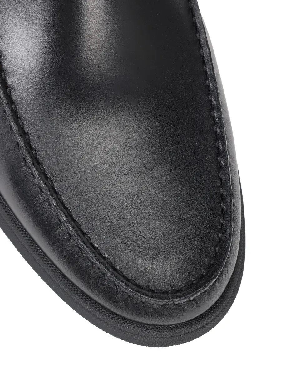 Лоферы кожаные