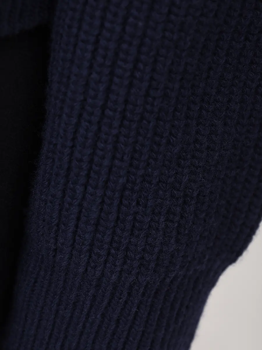 Джемпер шерстяной