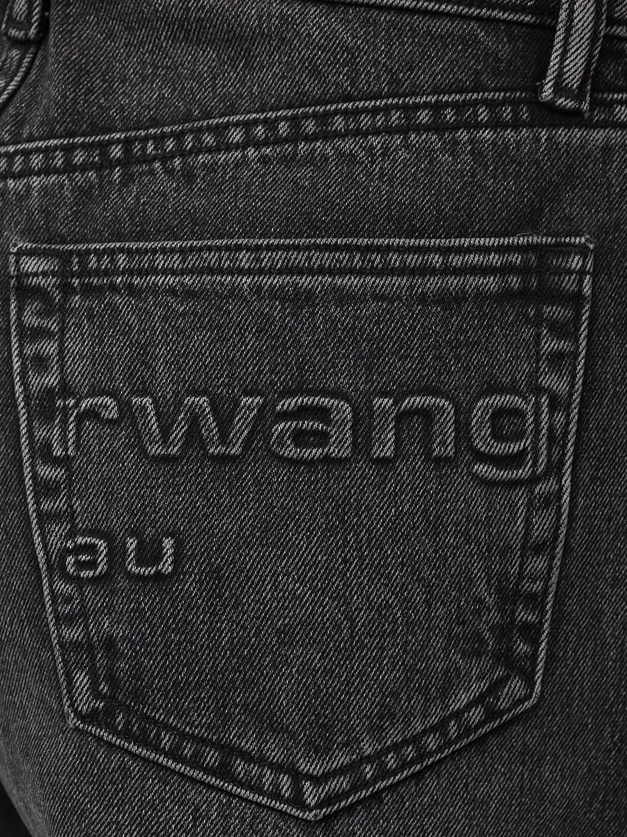 Шорты джинсовые