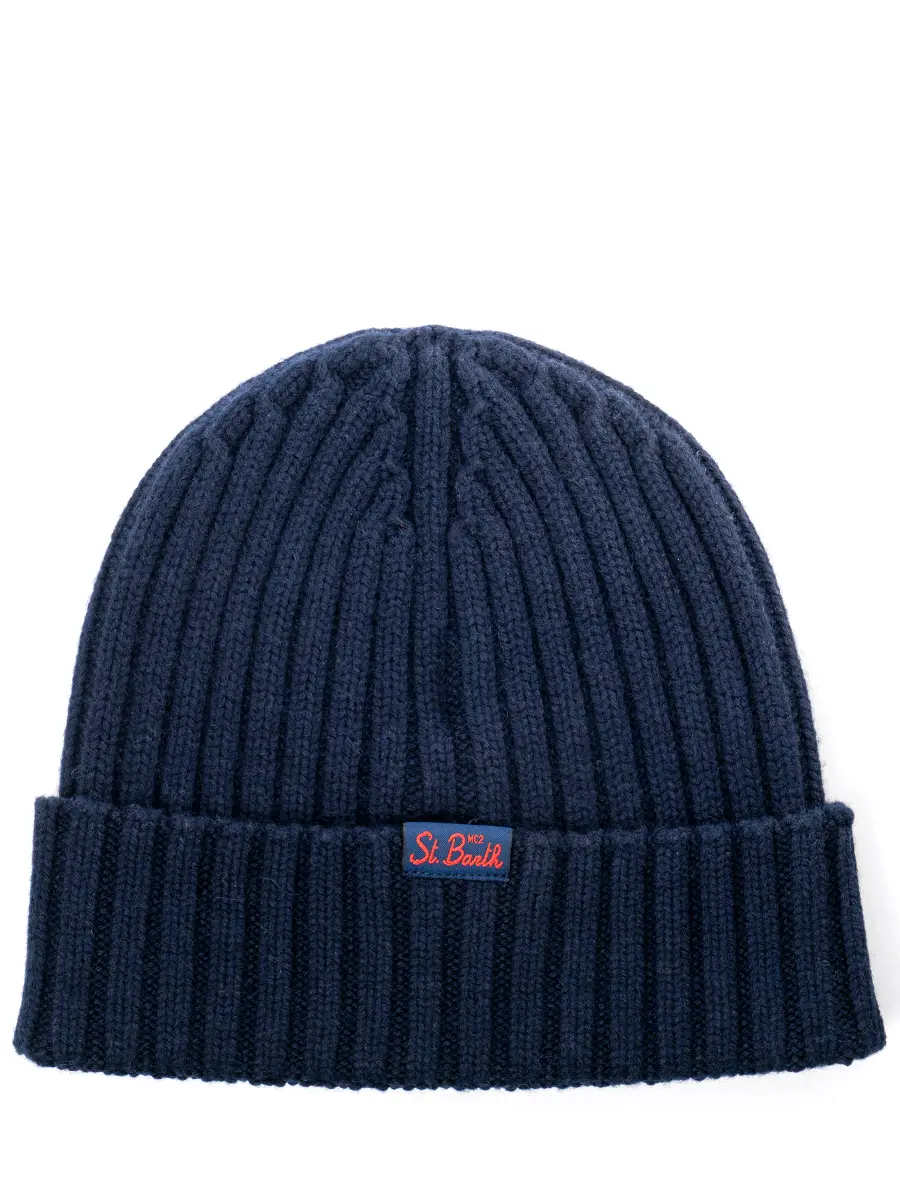 Шапка вязаная