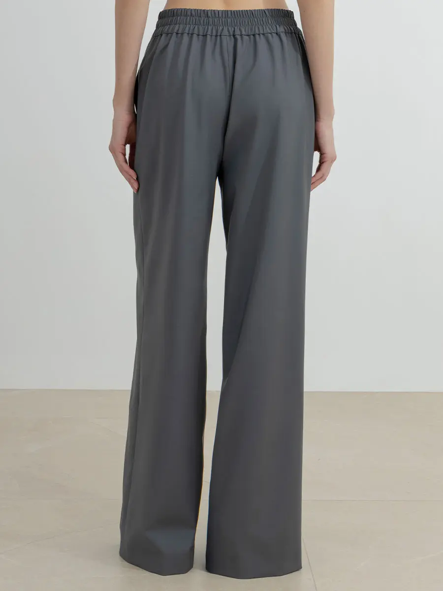 Брюки однотонные