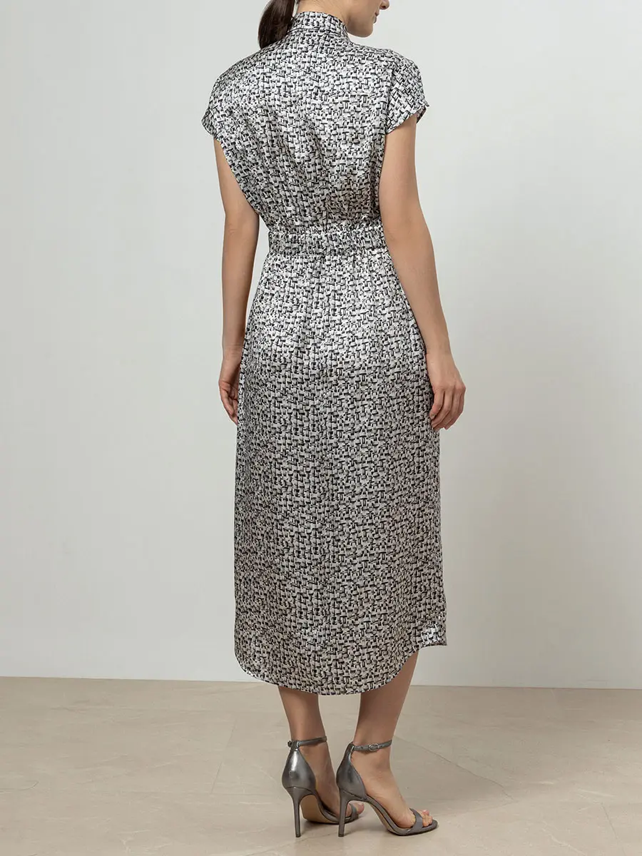 Платье шелковое