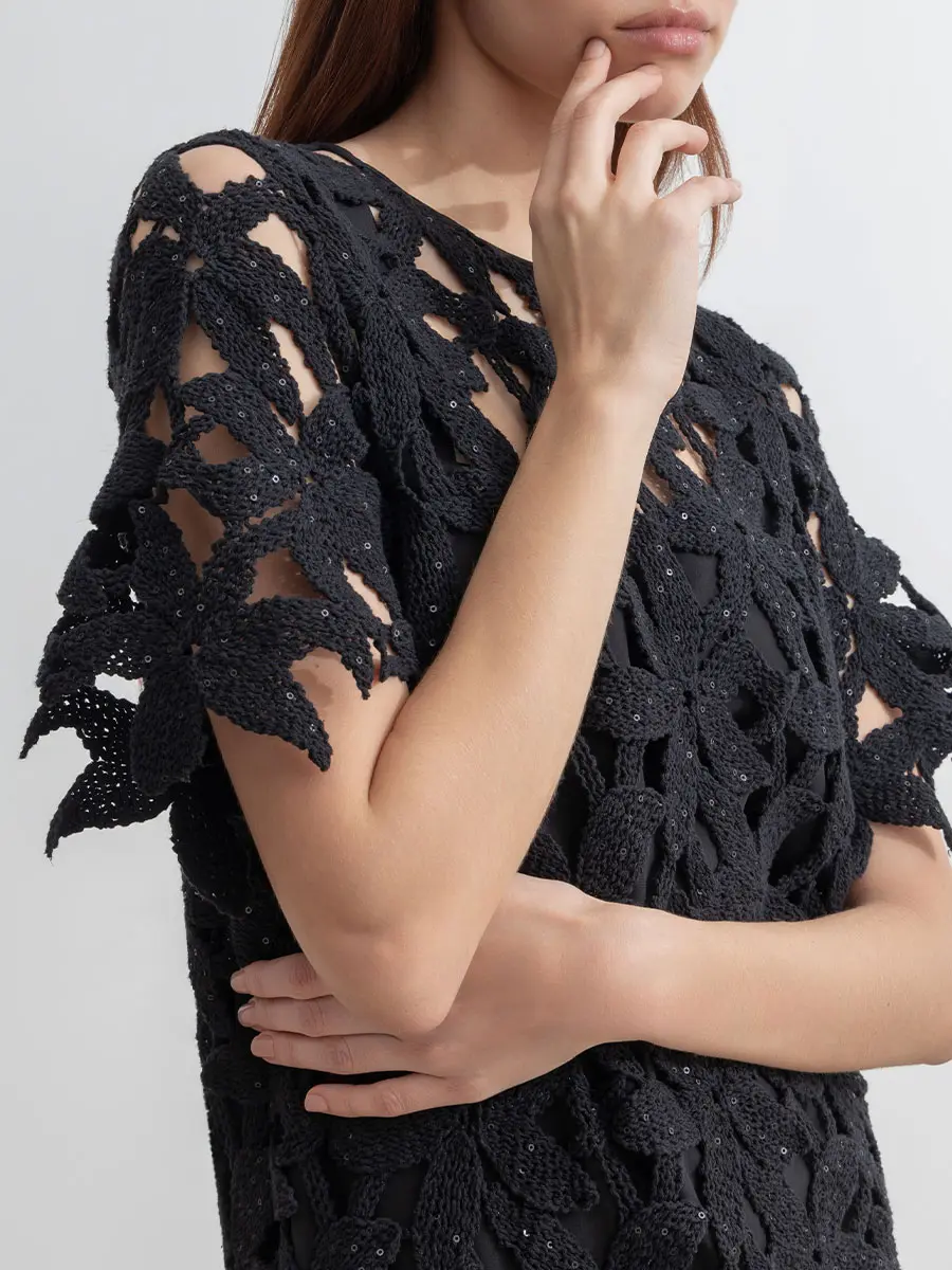 Платье кружевное