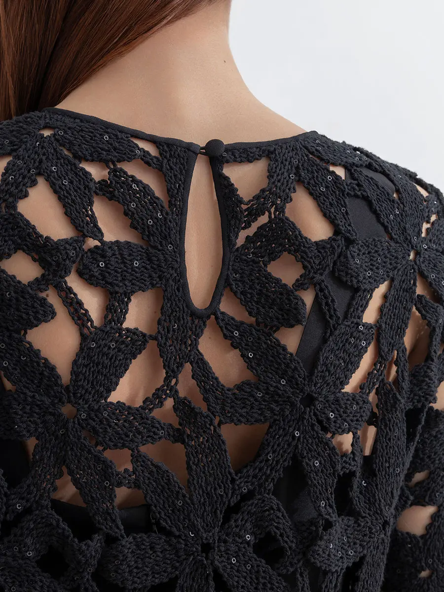 Платье кружевное