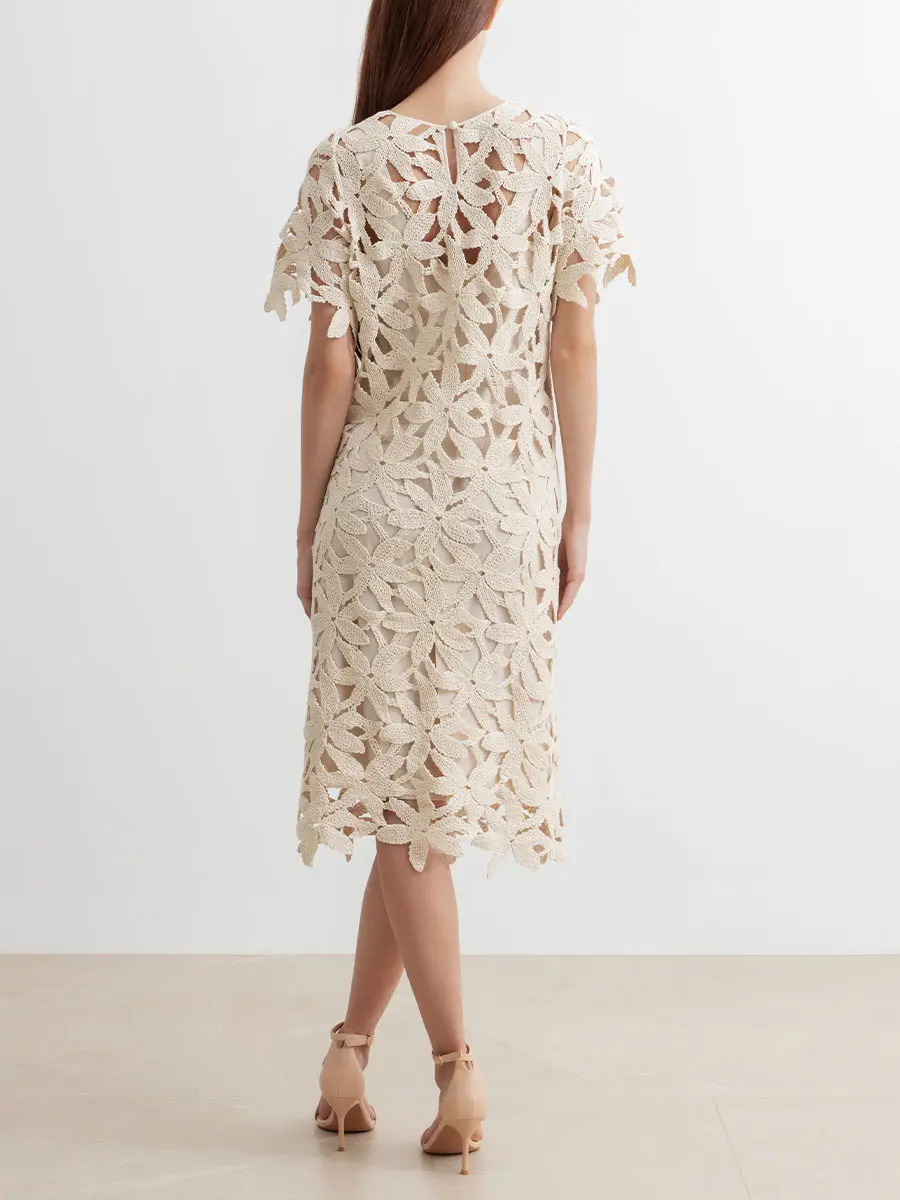 Платье кружевное
