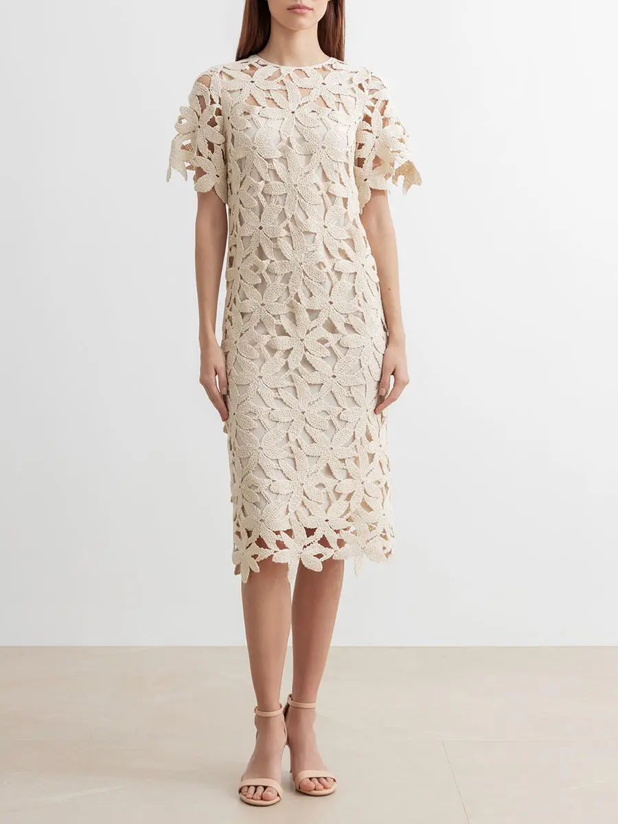 Платье кружевное