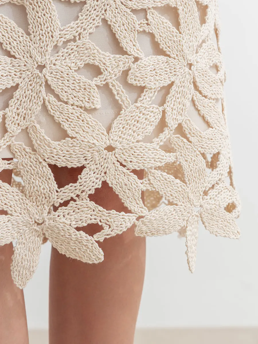 Платье кружевное