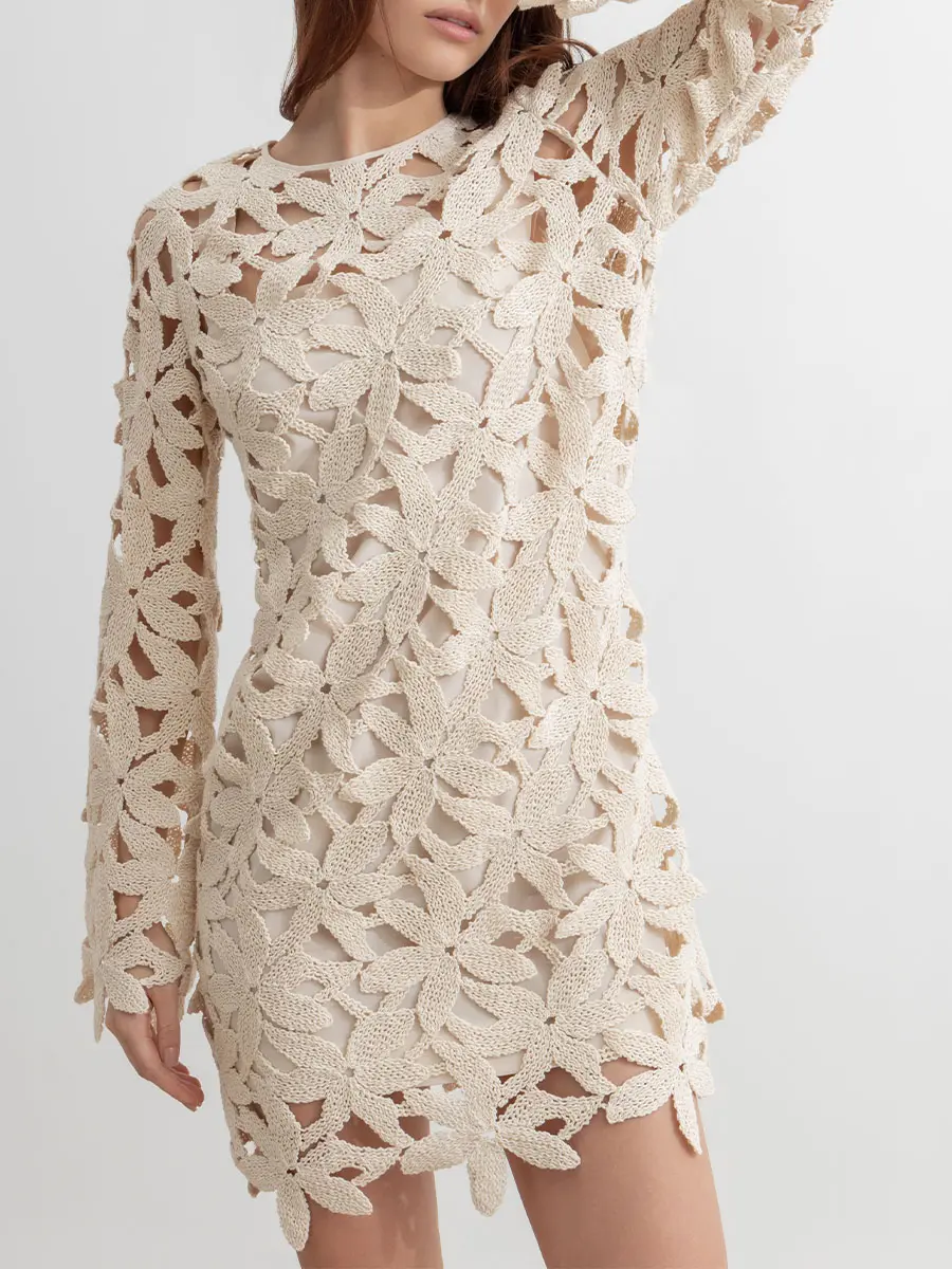 Платье кружевное