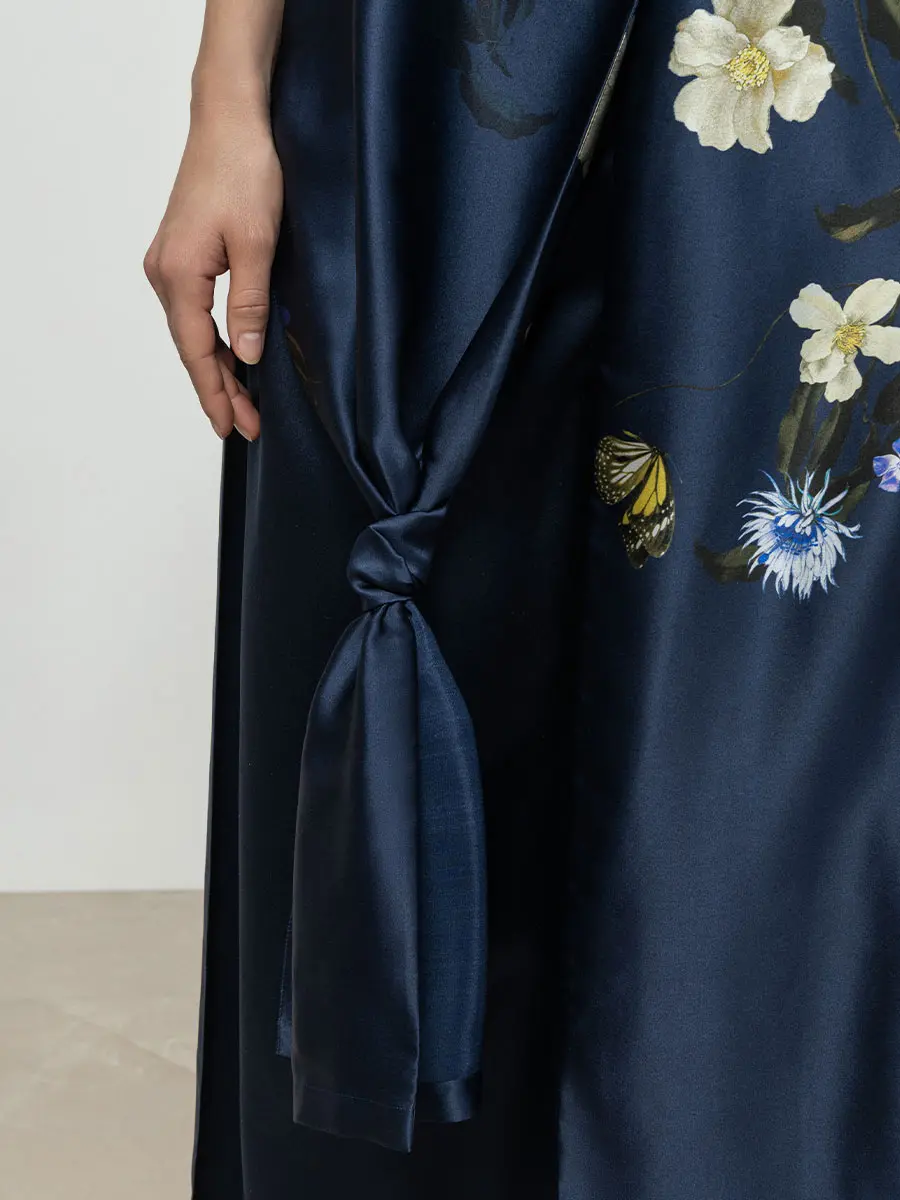 Платье шелковое