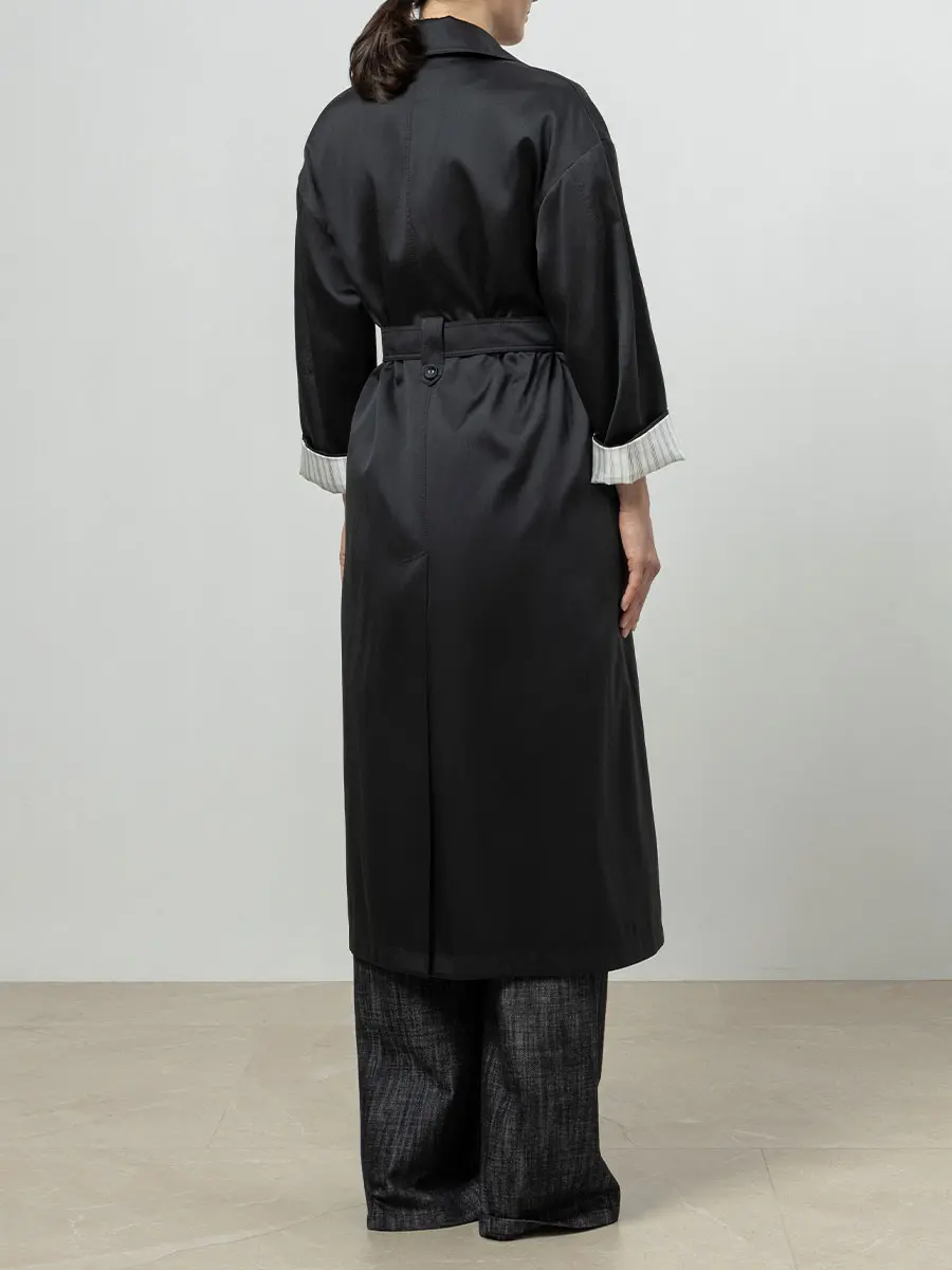 Плащ однотонный