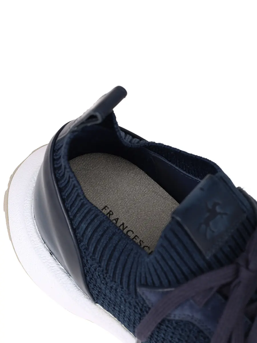 Кроссовки текстильные