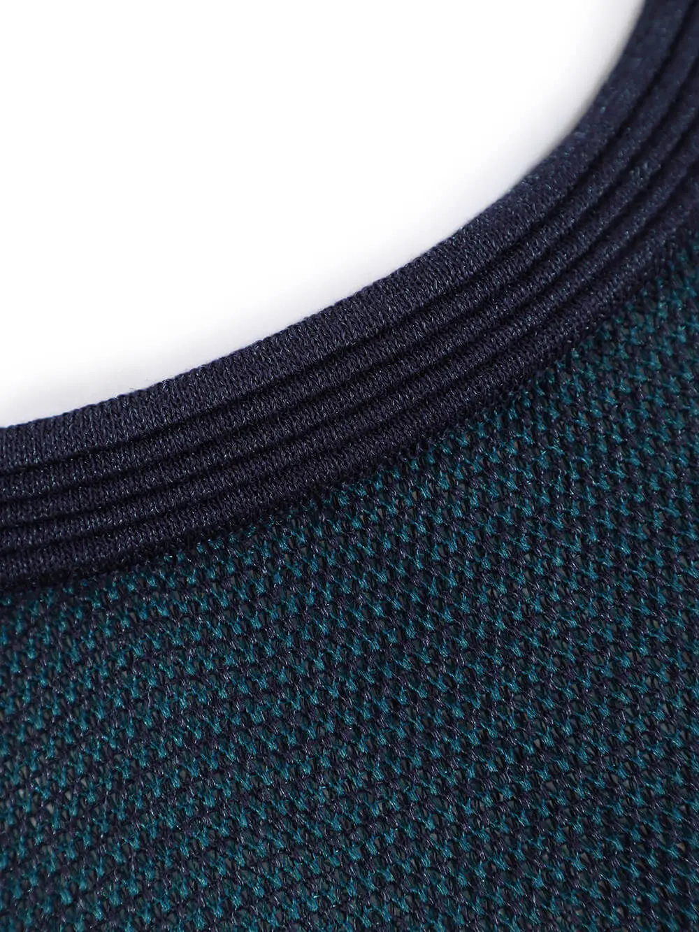 Джемпер из вискозы