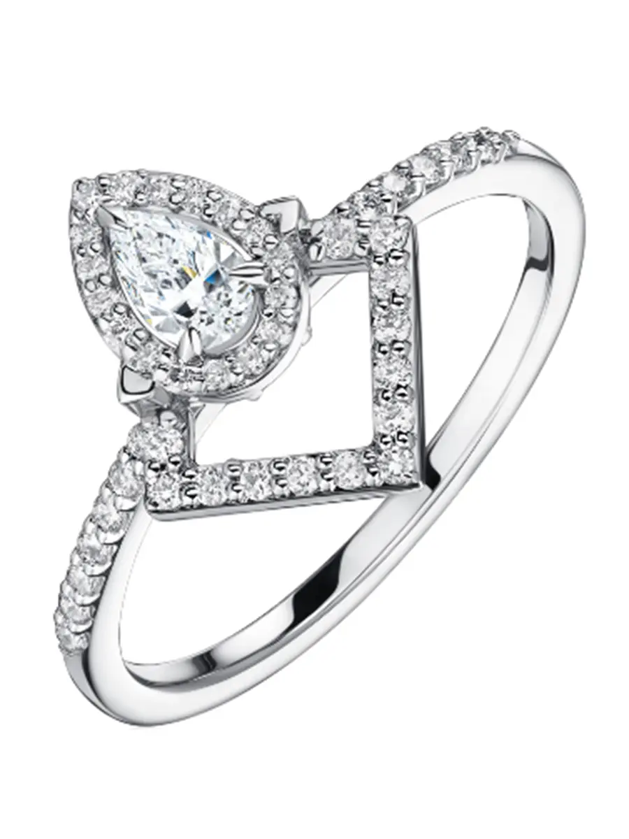 Кольцо из белого золота с бесцветными бриллиантами