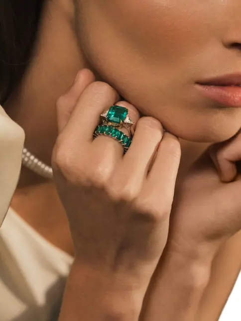 Кольцо с замбийскими изумрудами