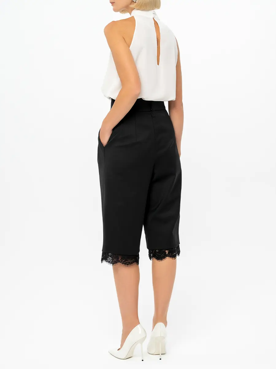 Бермуды с кружевом