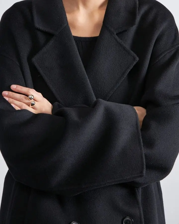 Пальто шерстяное