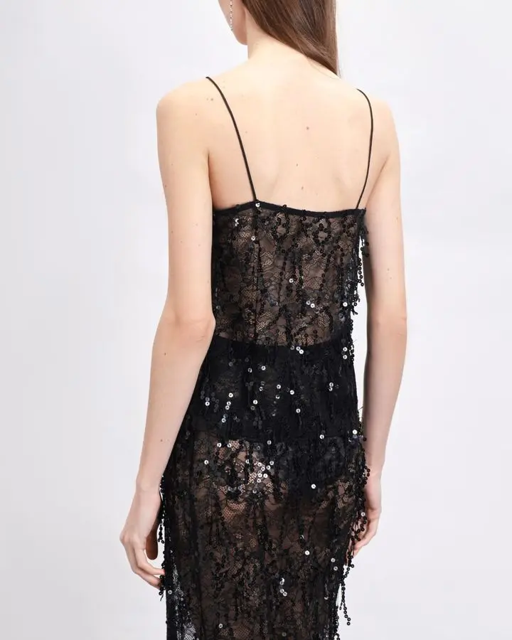 Топ из кружева