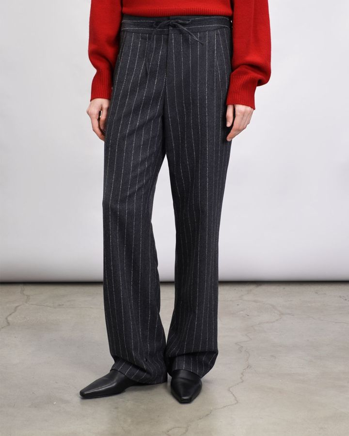 Брюки шерстяные