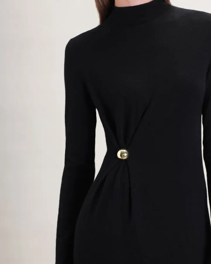 Платье шерстяное