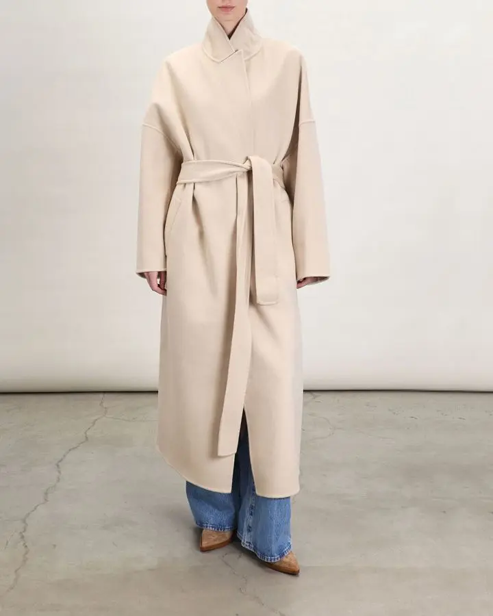 Пальто шерстяное